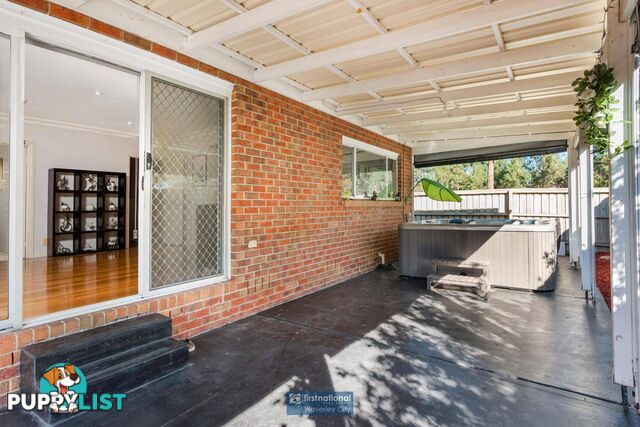 18 Armagh Crescent Wantirna South VIC 3152