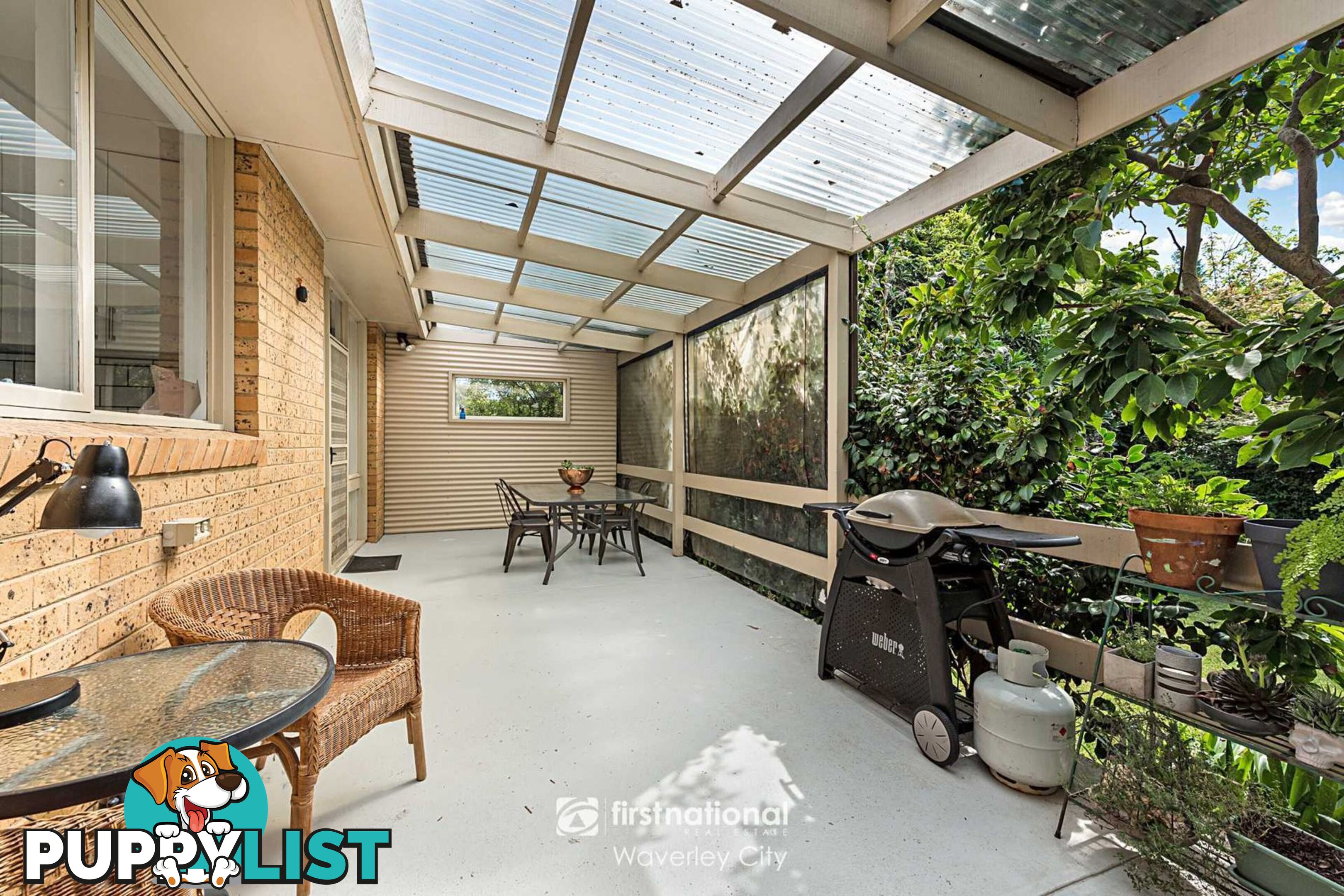 4 Highvale Road GLEN WAVERLEY VIC 3150