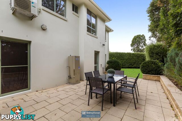 35 Silverwood Way Glen Waverley VIC 3150