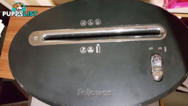 Fellowes Shredder