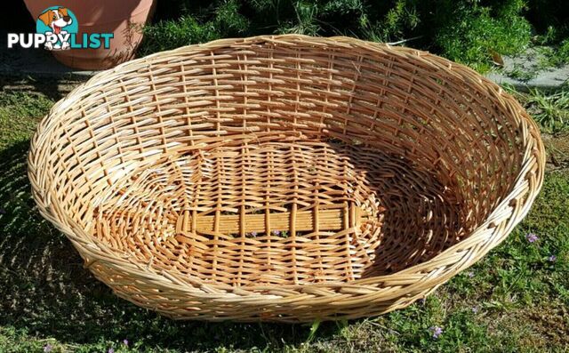 Straw Base Bed with Cushion