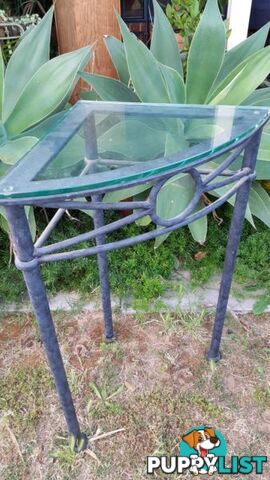 Heavy duty tall metal corner Table