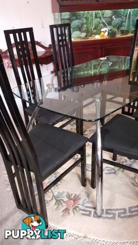 One Tier Glass top Dining Table with 6 Chairs