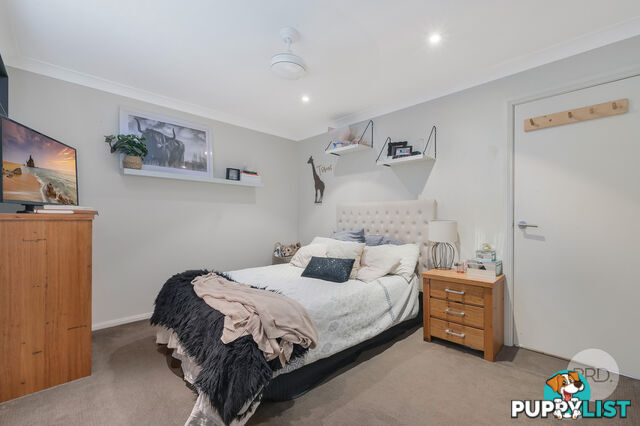 16 The Avenue GLENMORE PARK NSW 2745