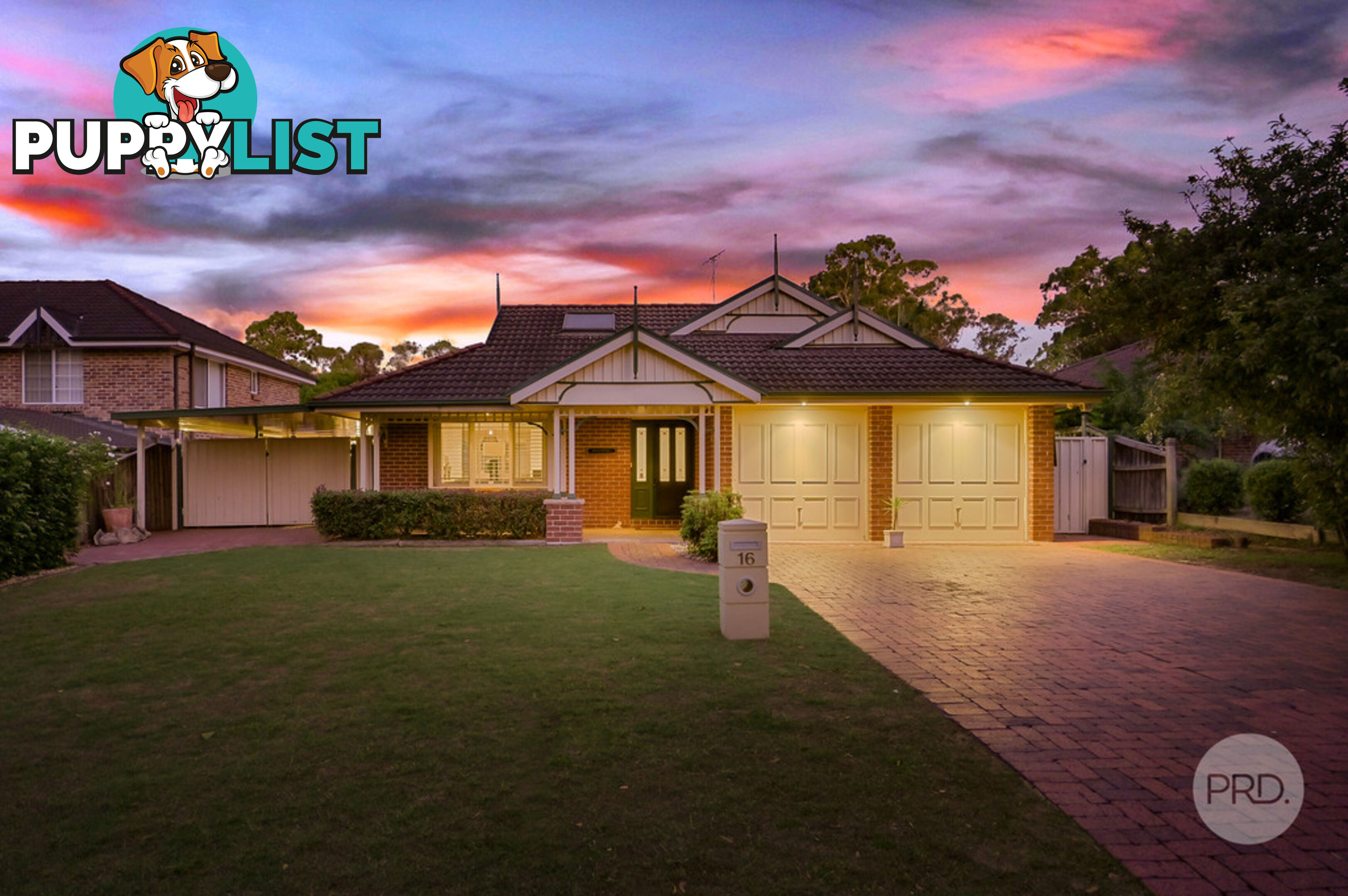 16 The Avenue GLENMORE PARK NSW 2745