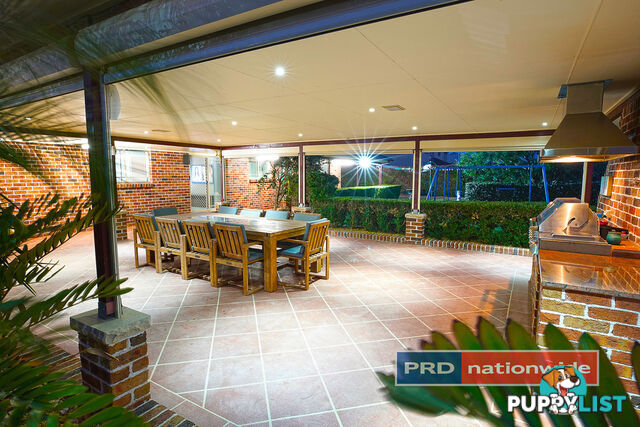 15 Bordeaux Place ORCHARD HILLS NSW 2748