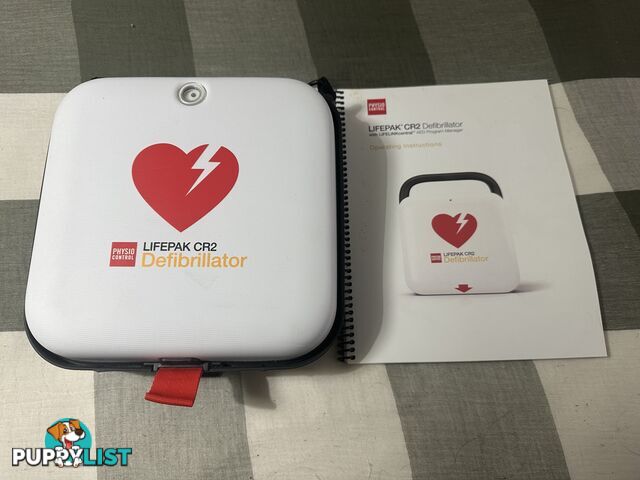 Defibrillator