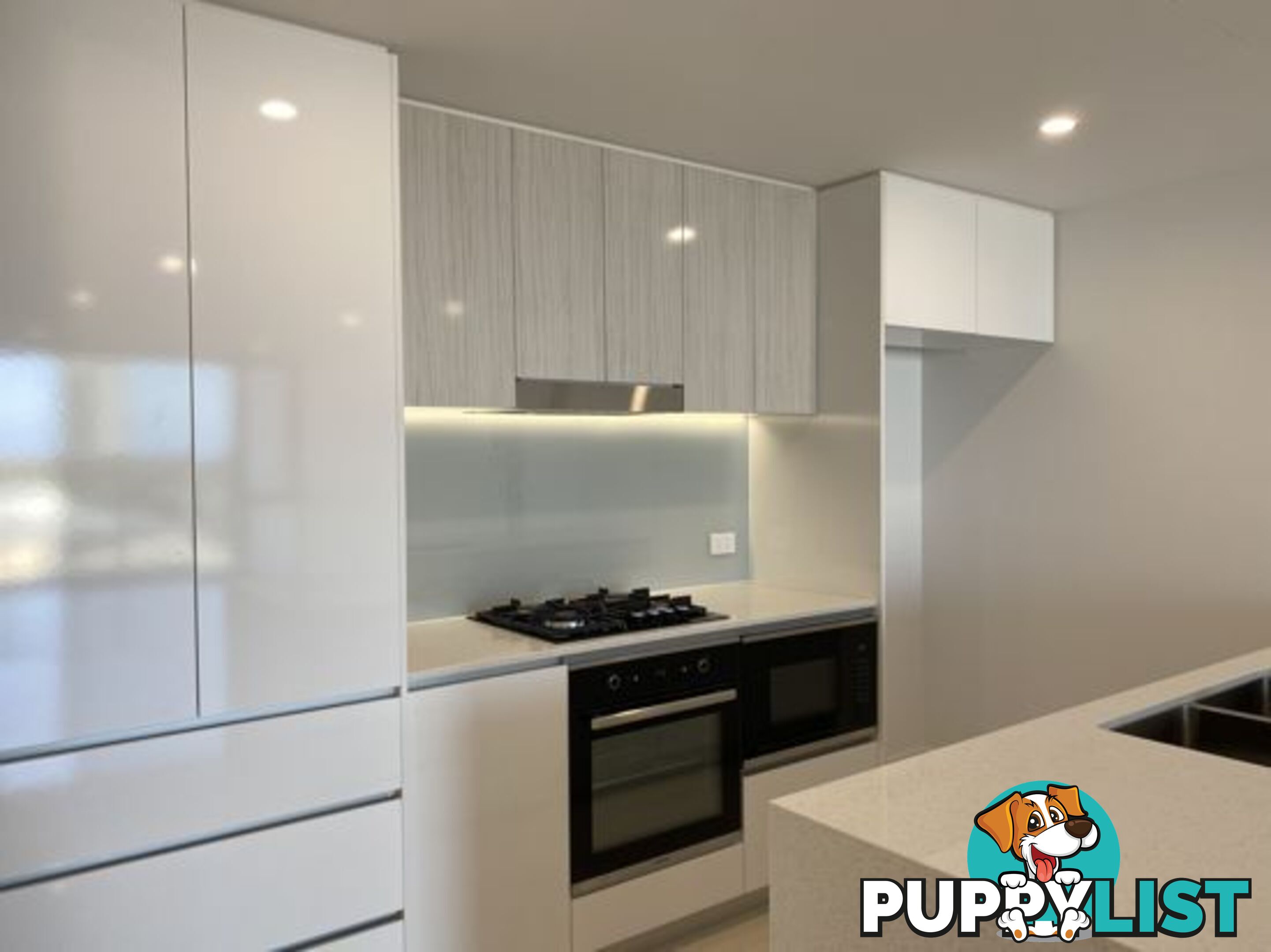 2042/9 Enid Street TWEED HEADS NSW 2485