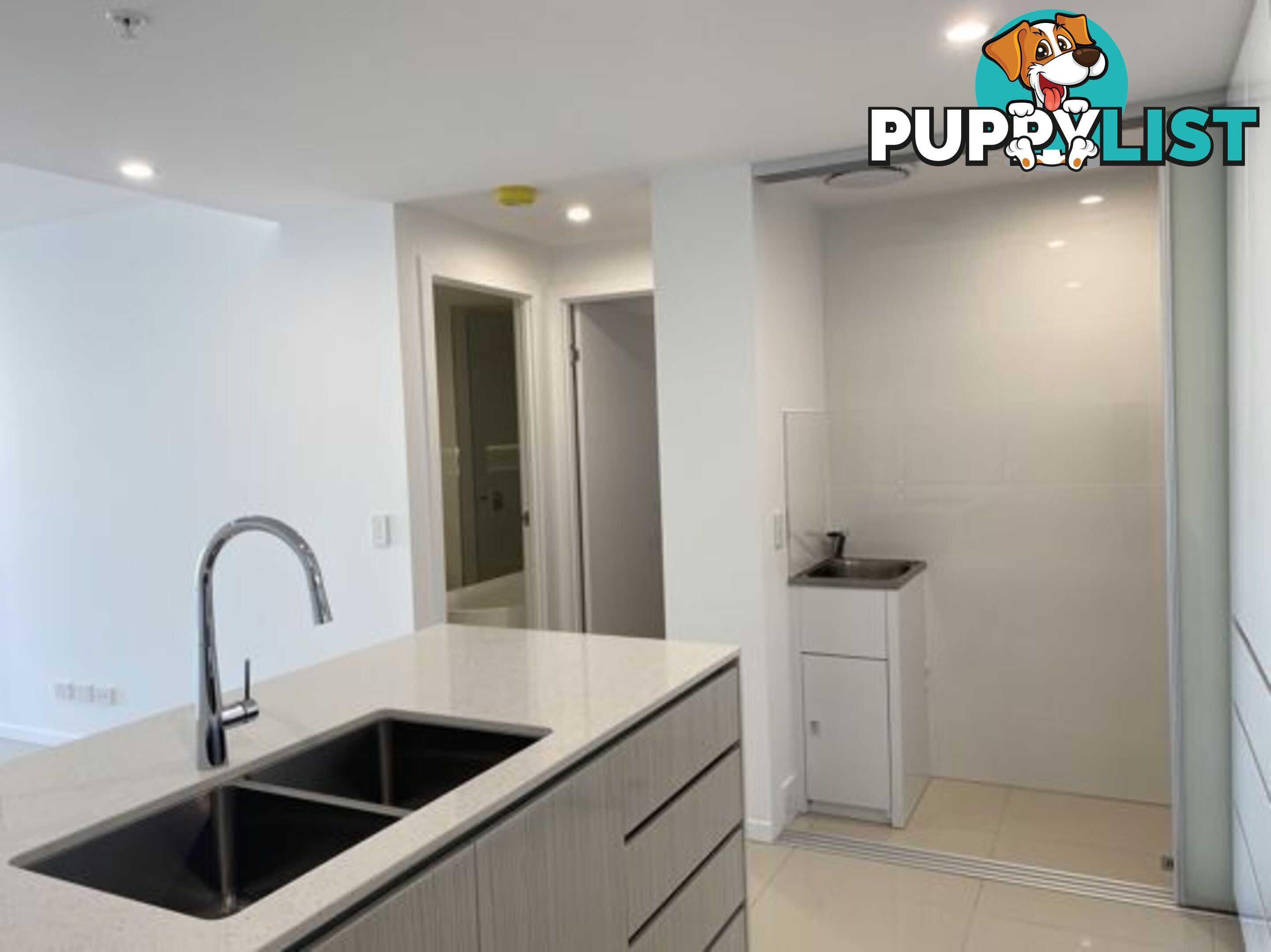 2042/9 Enid Street TWEED HEADS NSW 2485