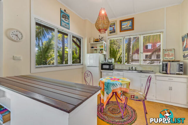 60 DUTTON STREET COOLANGATTA QLD 4225