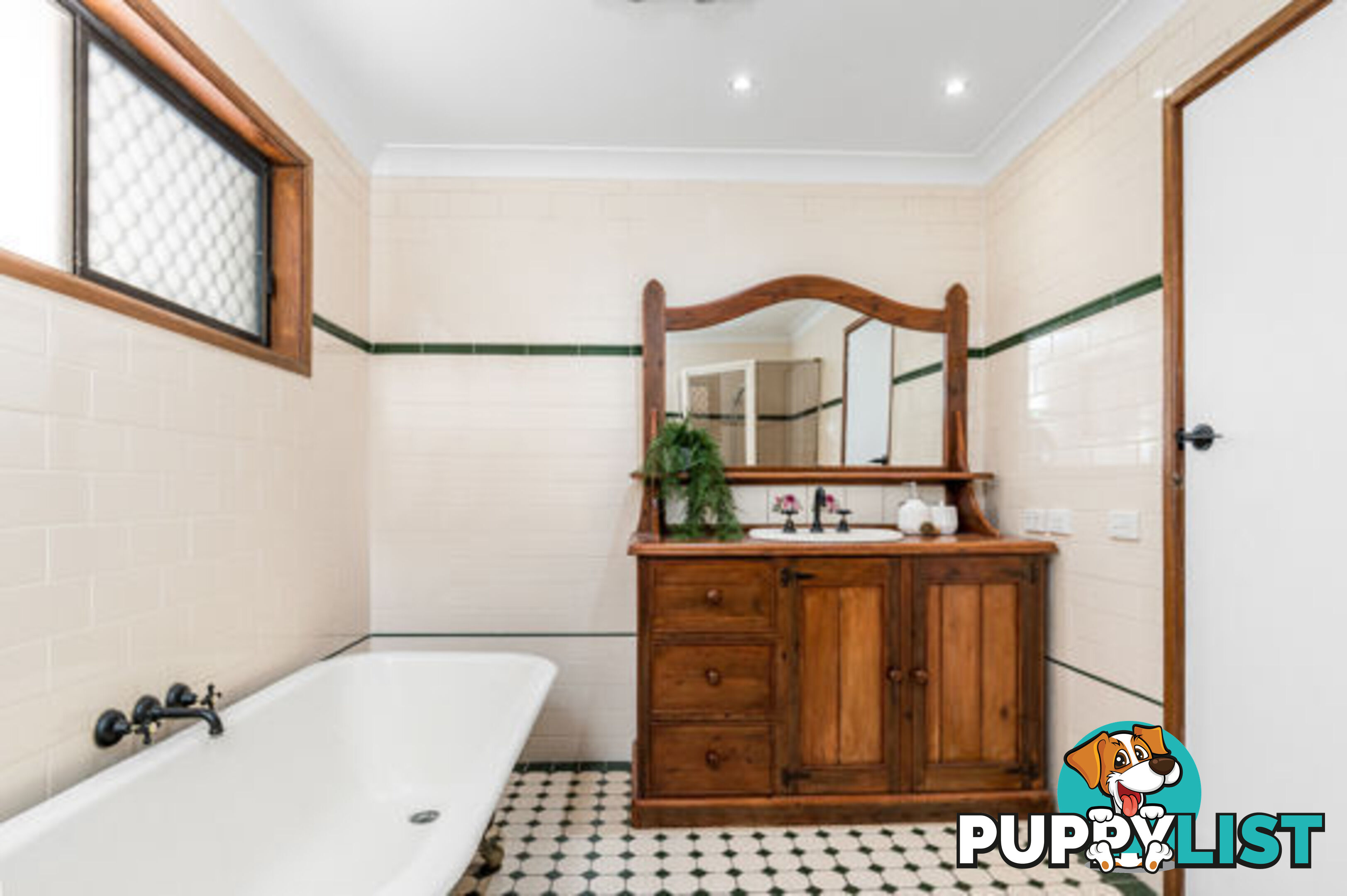 76 Green Valley Way PIGGABEEN NSW 2486