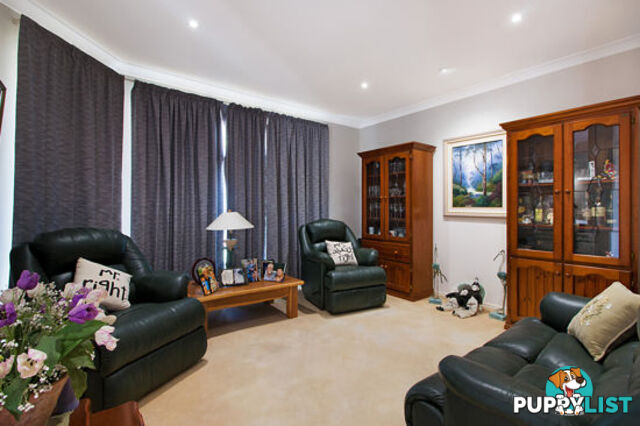 9 Victoria Avenue POTTSVILLE NSW 2489