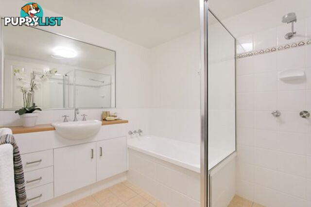 2/1064 Gold Coast HWY PALM BEACH QLD 4221