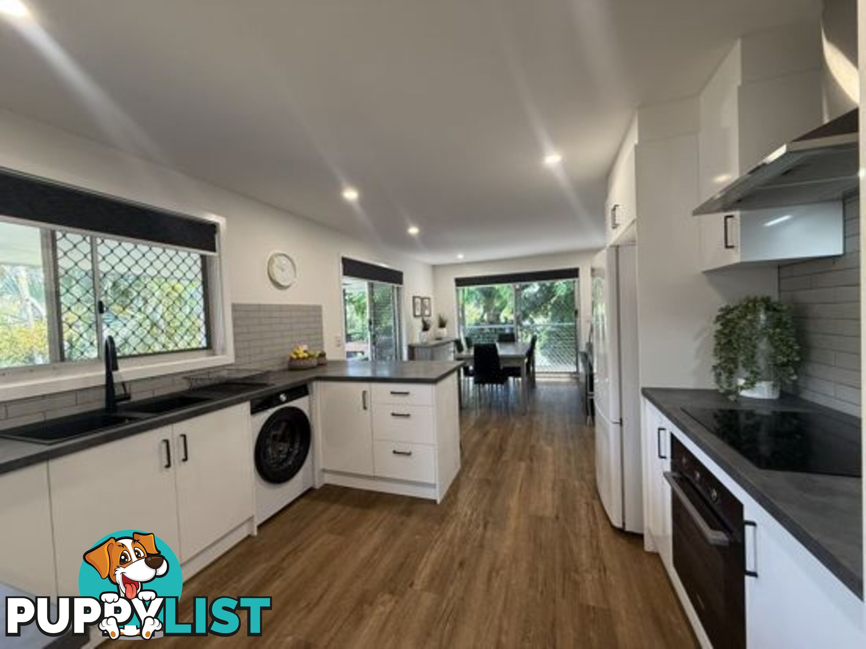 11A Alkira Street TUGUN QLD 4224