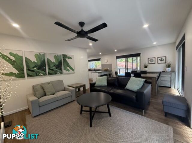 11A Alkira Street TUGUN QLD 4224