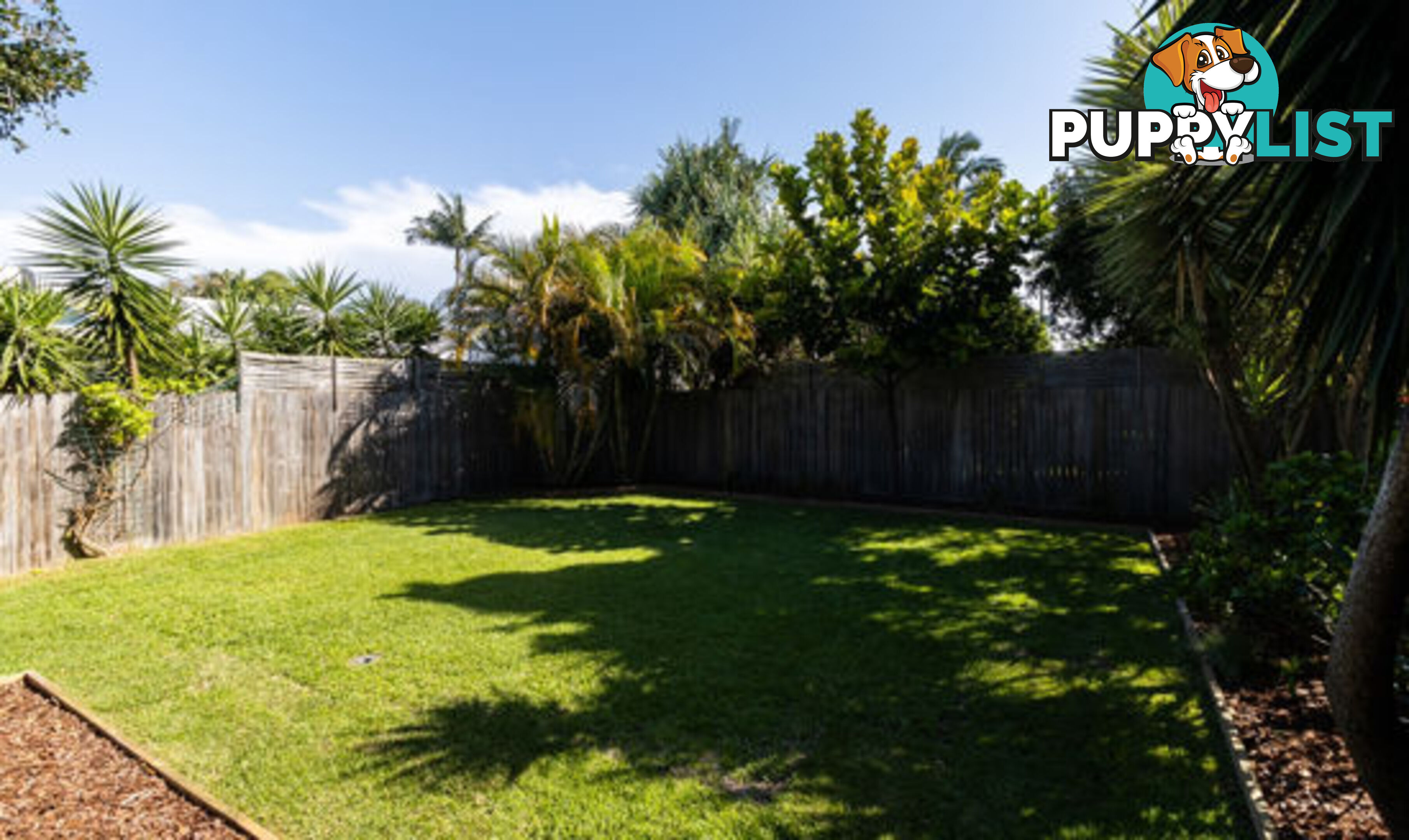 23 Station Street CURRUMBIN WATERS QLD 4223