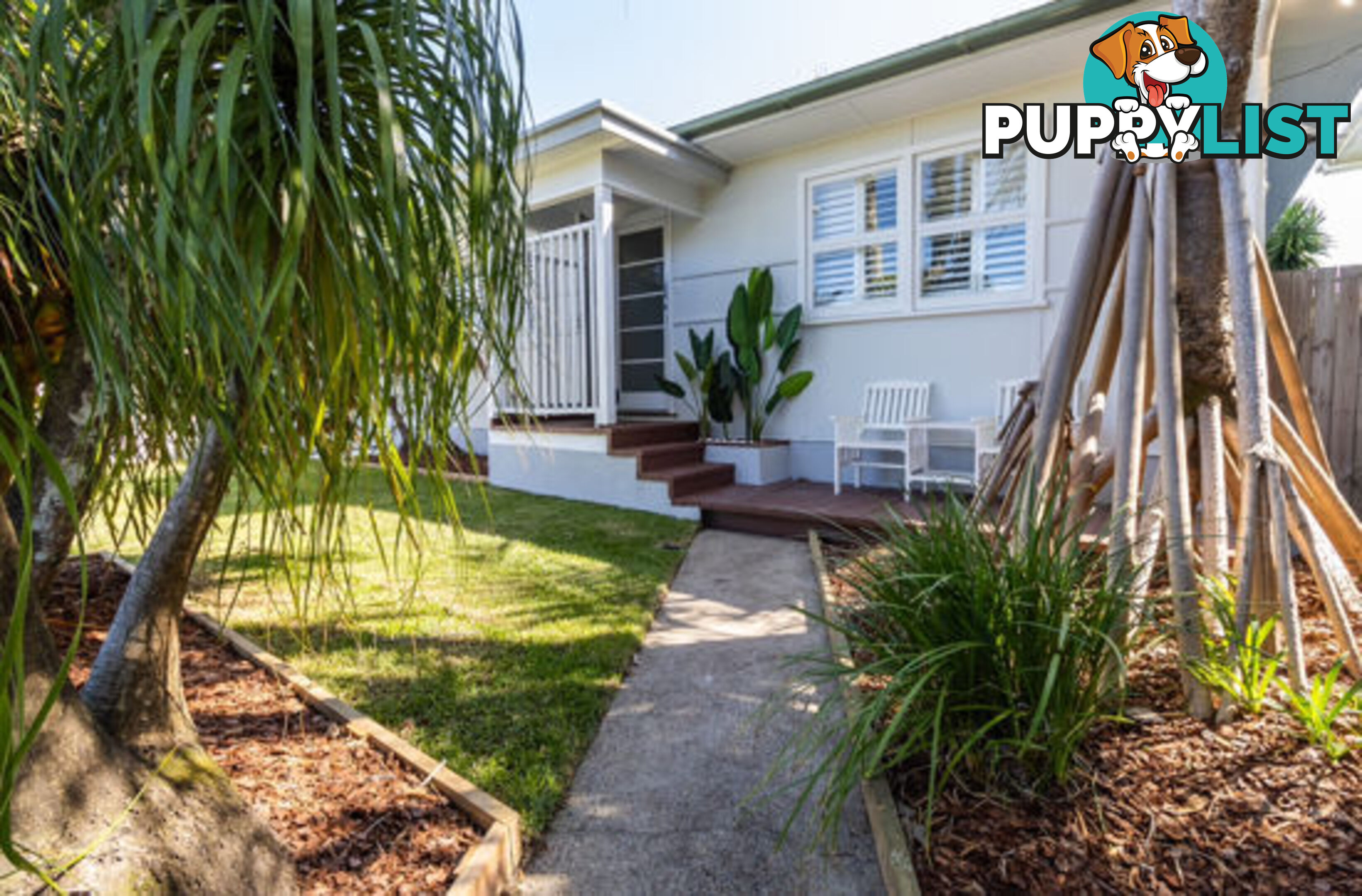 23 Station Street CURRUMBIN WATERS QLD 4223