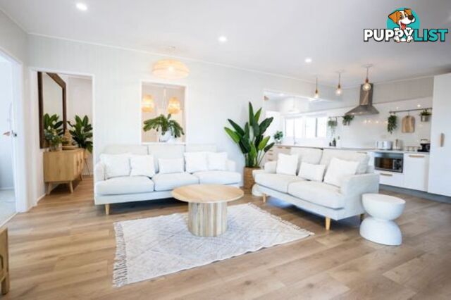 17 Boundary Street CURRUMBIN WATERS QLD 4223