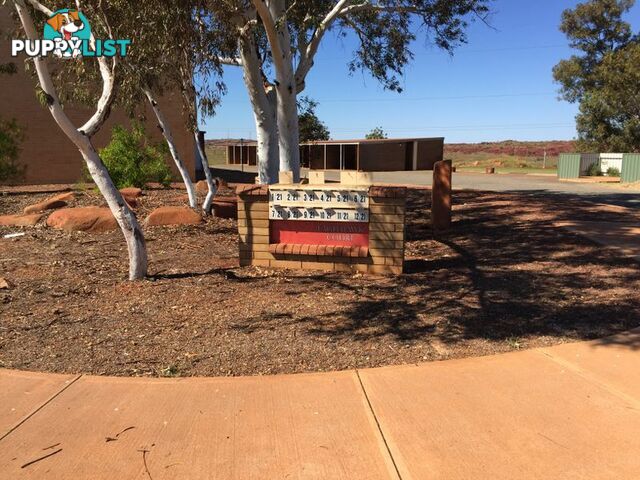 21 Hill Road DAMPIER WA 6713