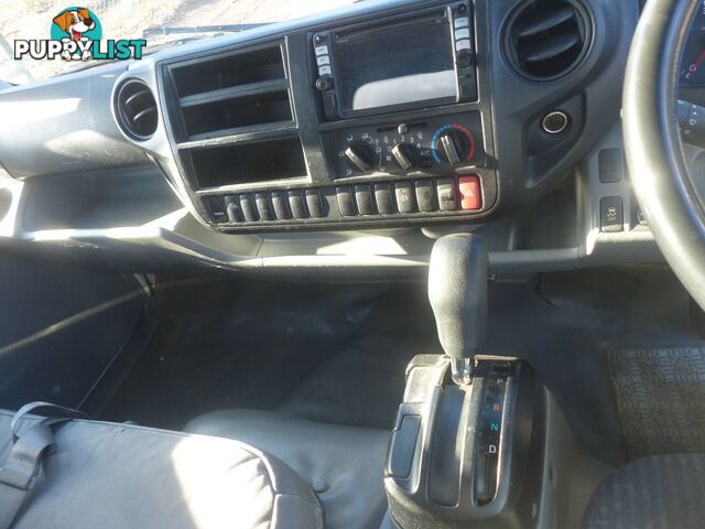 2015 Hino 300 616 Pantech Truck