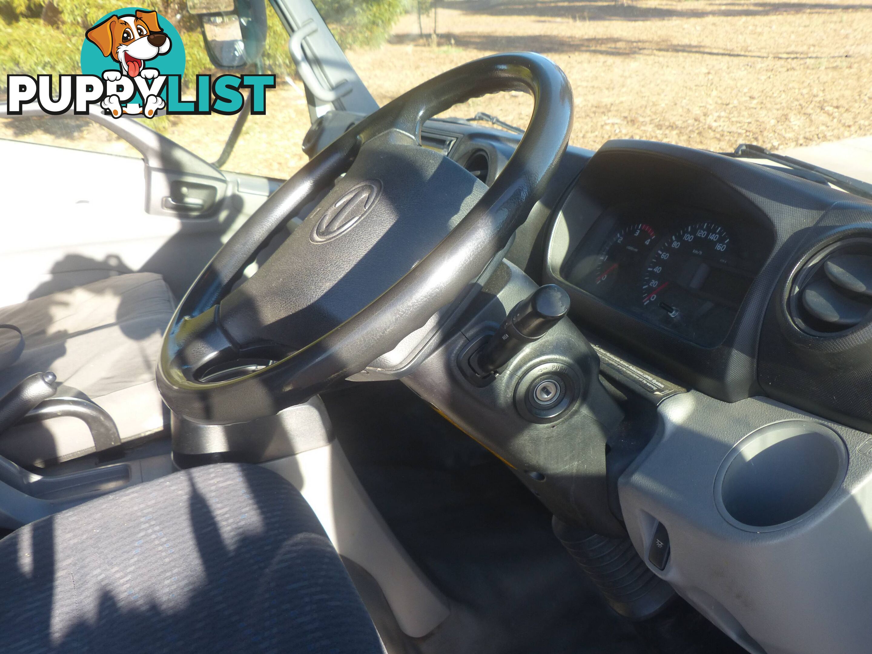 2015 Hino 300 616 Pantech Truck