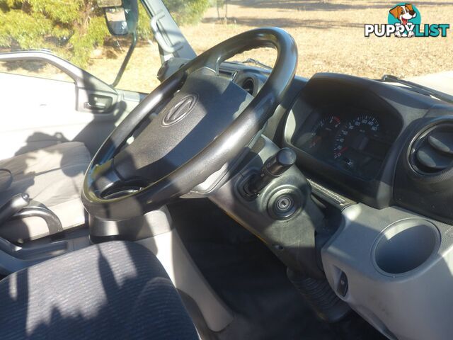 2015 Hino 300 616 Pantech Truck