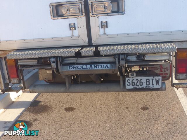 2015 Hino 300 616 Pantech Truck