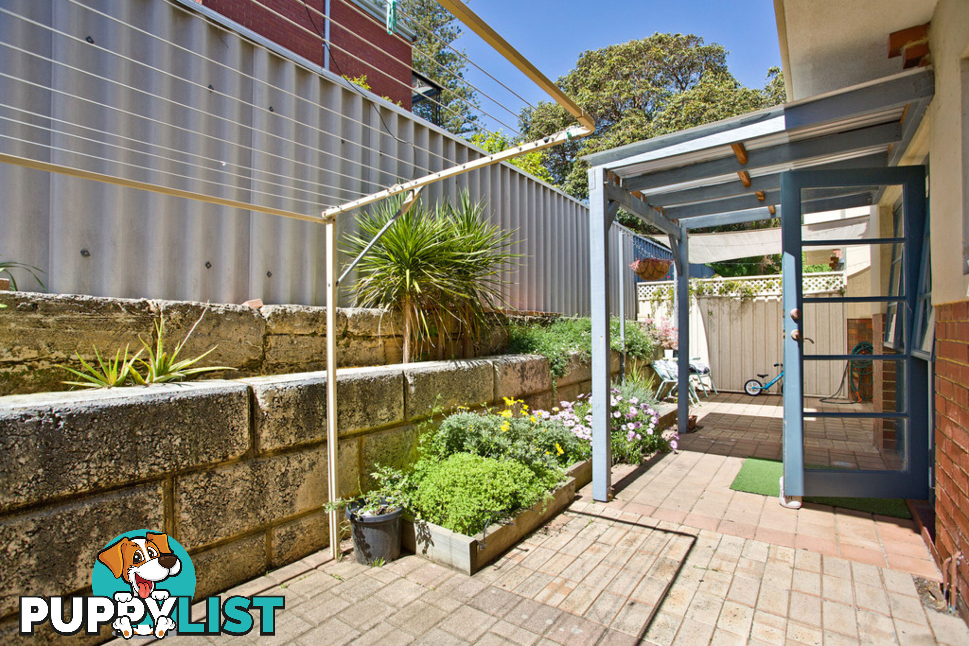 5/94 Hampton Road FREMANTLE WA 6160