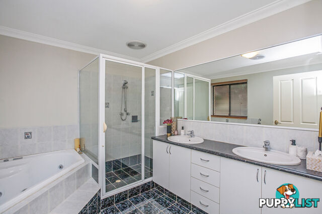 67a Henning Crescent MANNING WA 6152