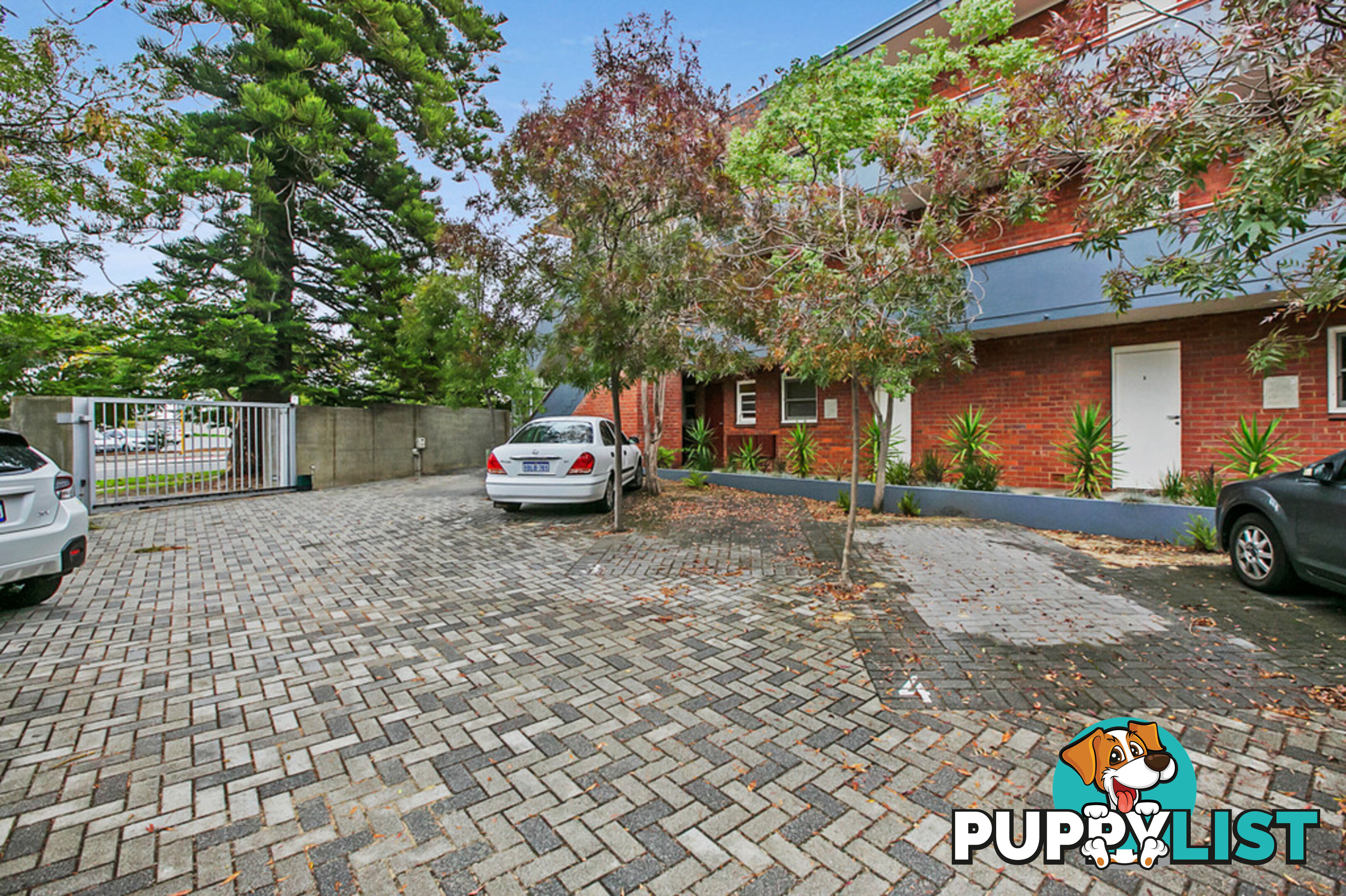 2/106 McDonald Street COMO WA 6152