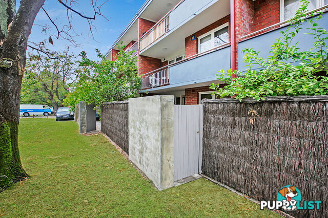 2/106 McDonald Street COMO WA 6152