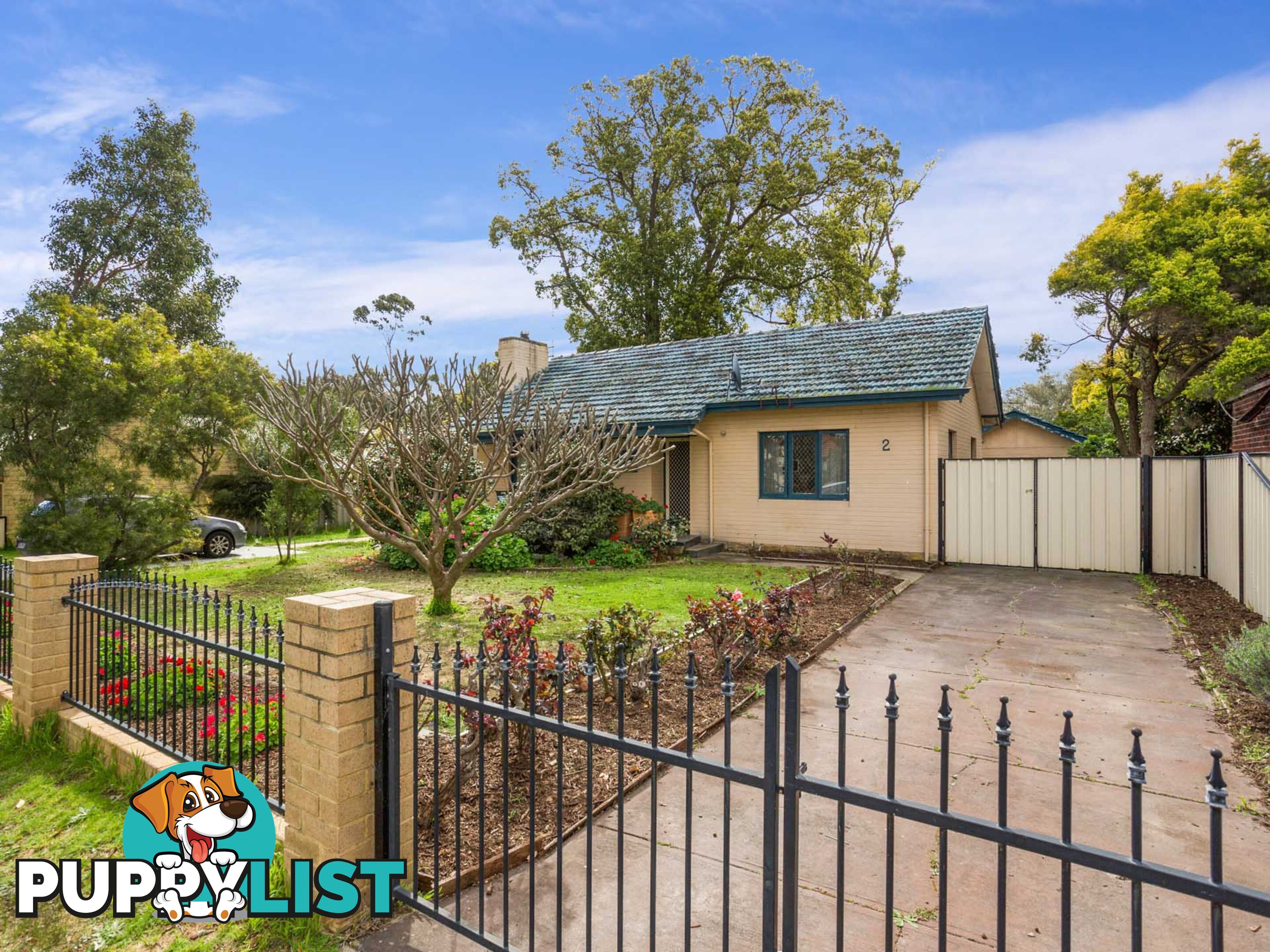 2 Crawshaw Crescent MANNING WA 6152