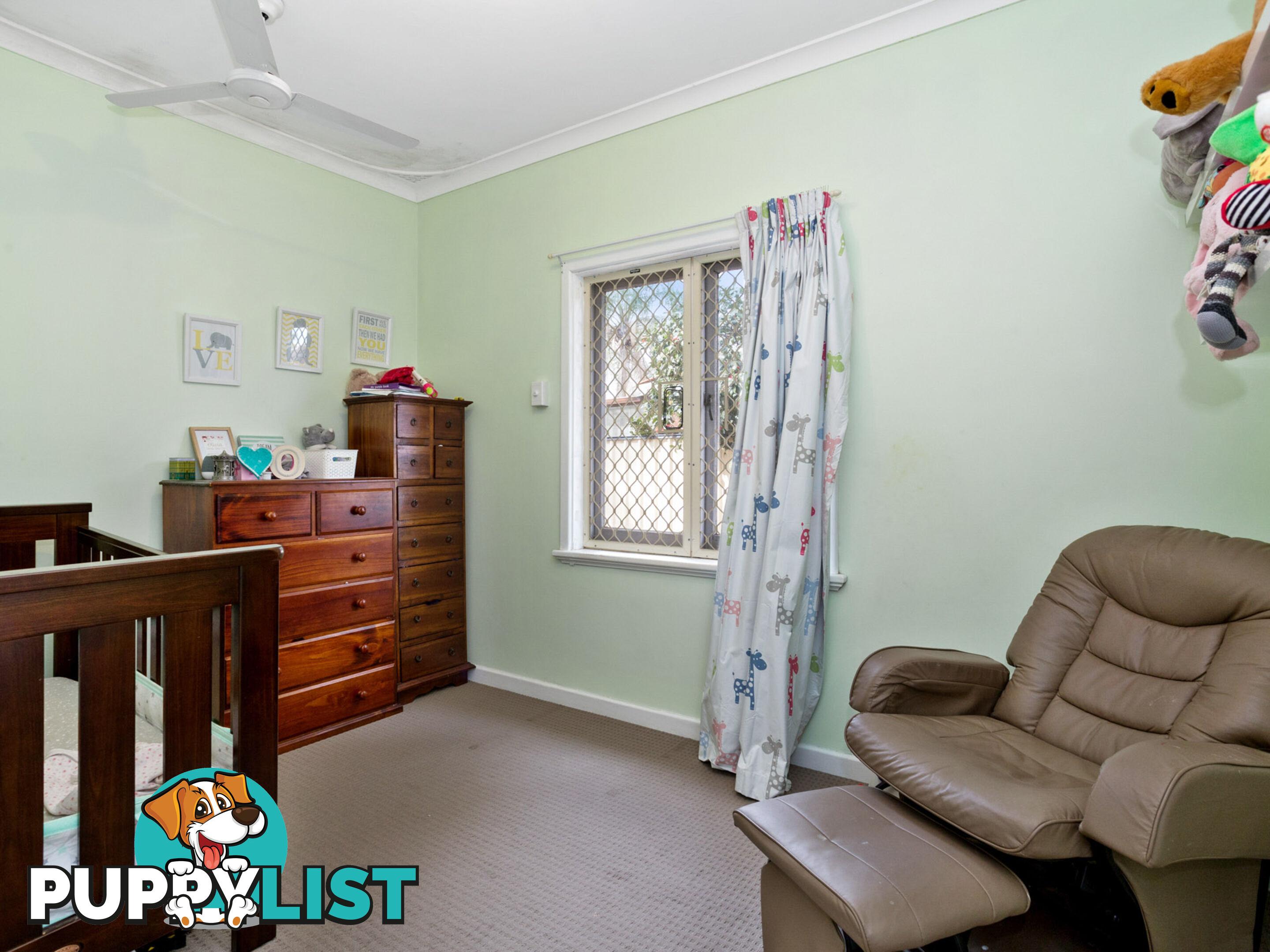 2 Crawshaw Crescent MANNING WA 6152