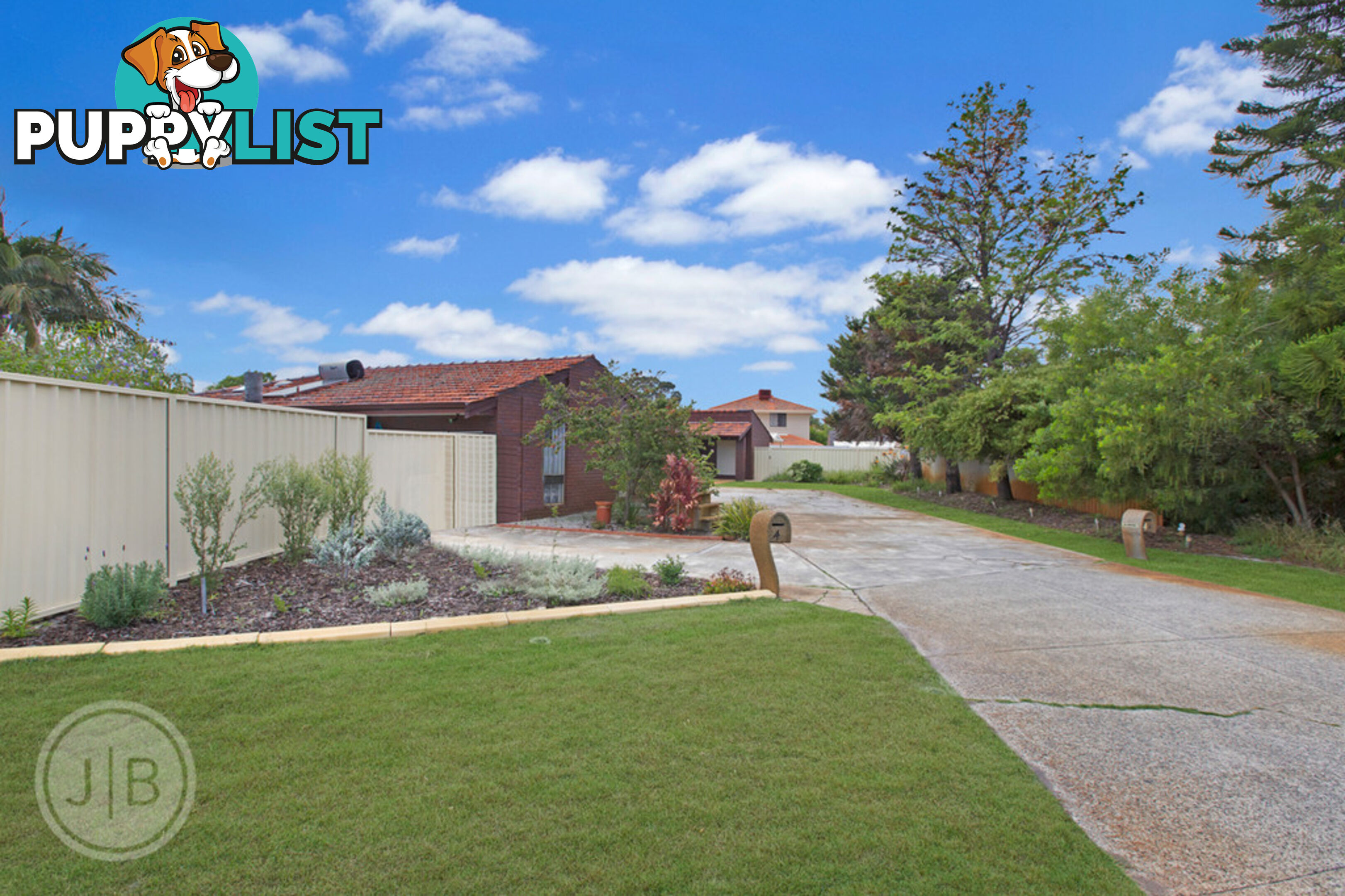 4 Higham Court LEEMING WA 6149