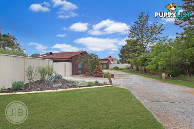 4 Higham Court LEEMING WA 6149