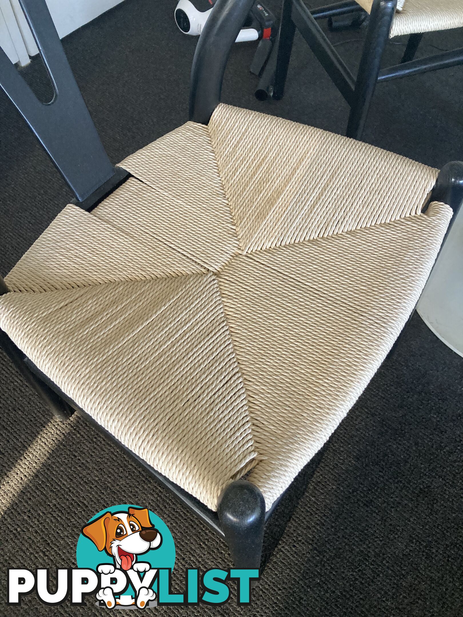 DINING TABLE & DINING CHAIRS