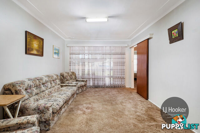 70 Whitaker Street GUILDFORD NSW 2161