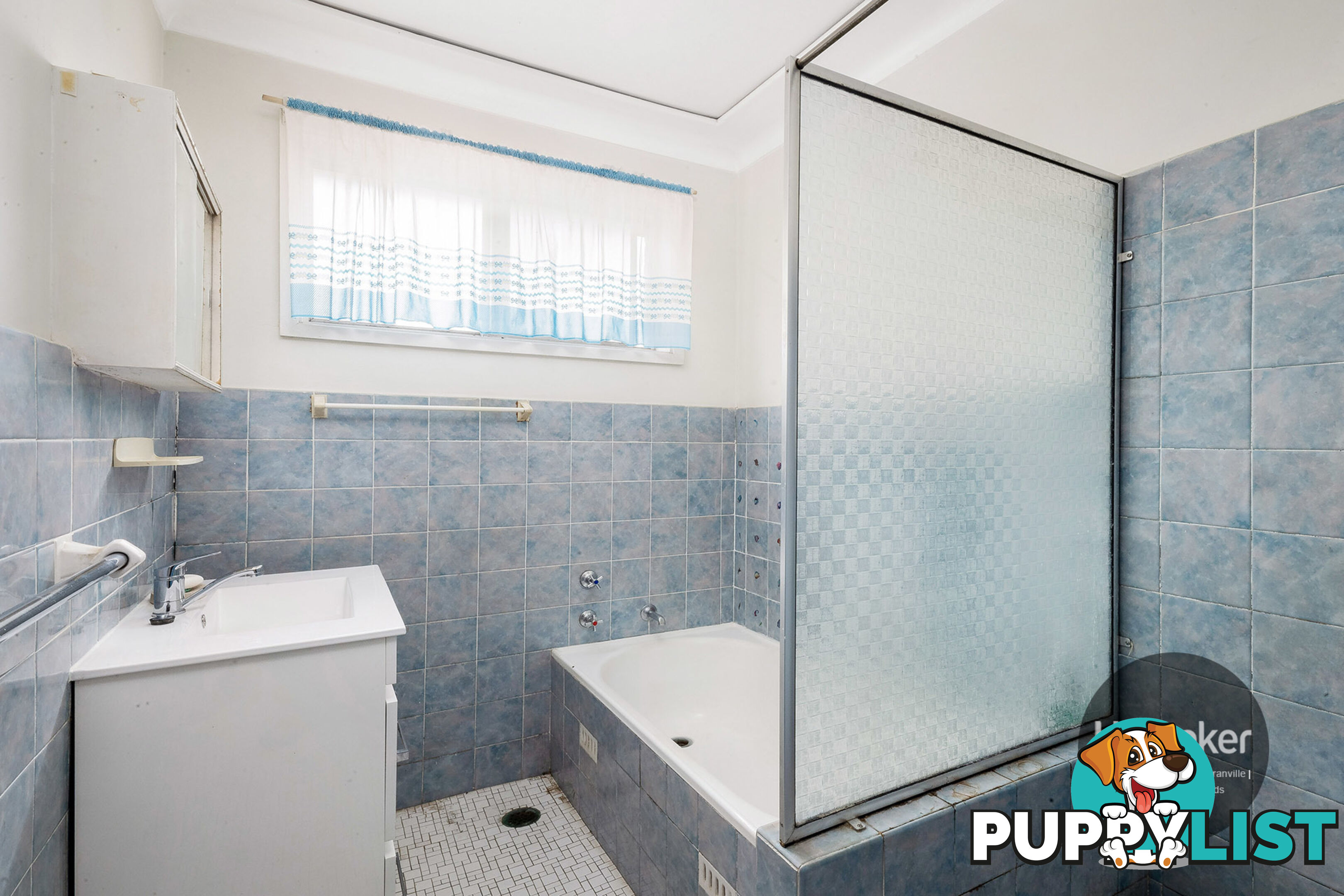 70 Whitaker Street GUILDFORD NSW 2161
