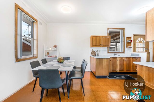 12 Karani Avenue GUILDFORD NSW 2161