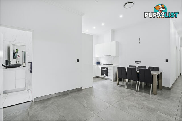 23 & 23a Faulds Road GUILDFORD NSW 2161
