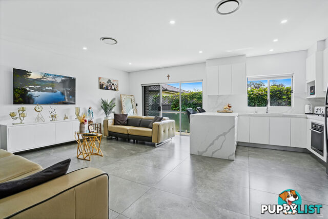 23 & 23a Faulds Road GUILDFORD NSW 2161