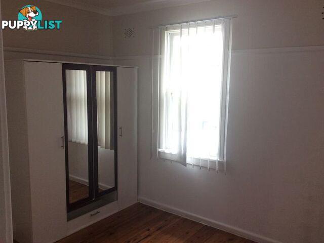 18 Gladys Crescent SEVEN HILLS NSW 2147
