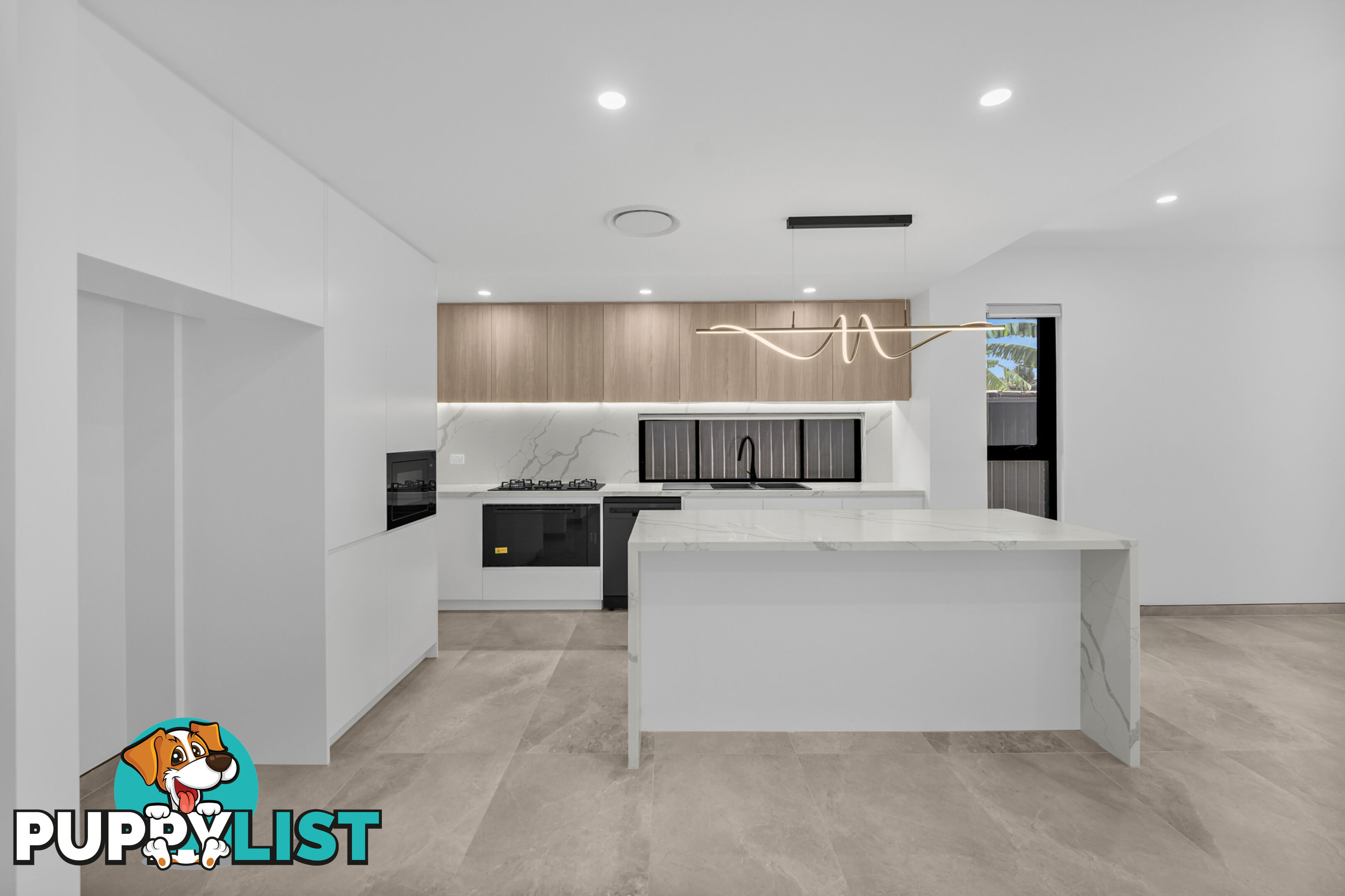 2 Leach Road GUILDFORD NSW 2161