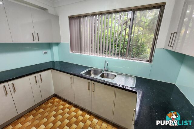 9/20 Crown Street GRANVILLE NSW 2142