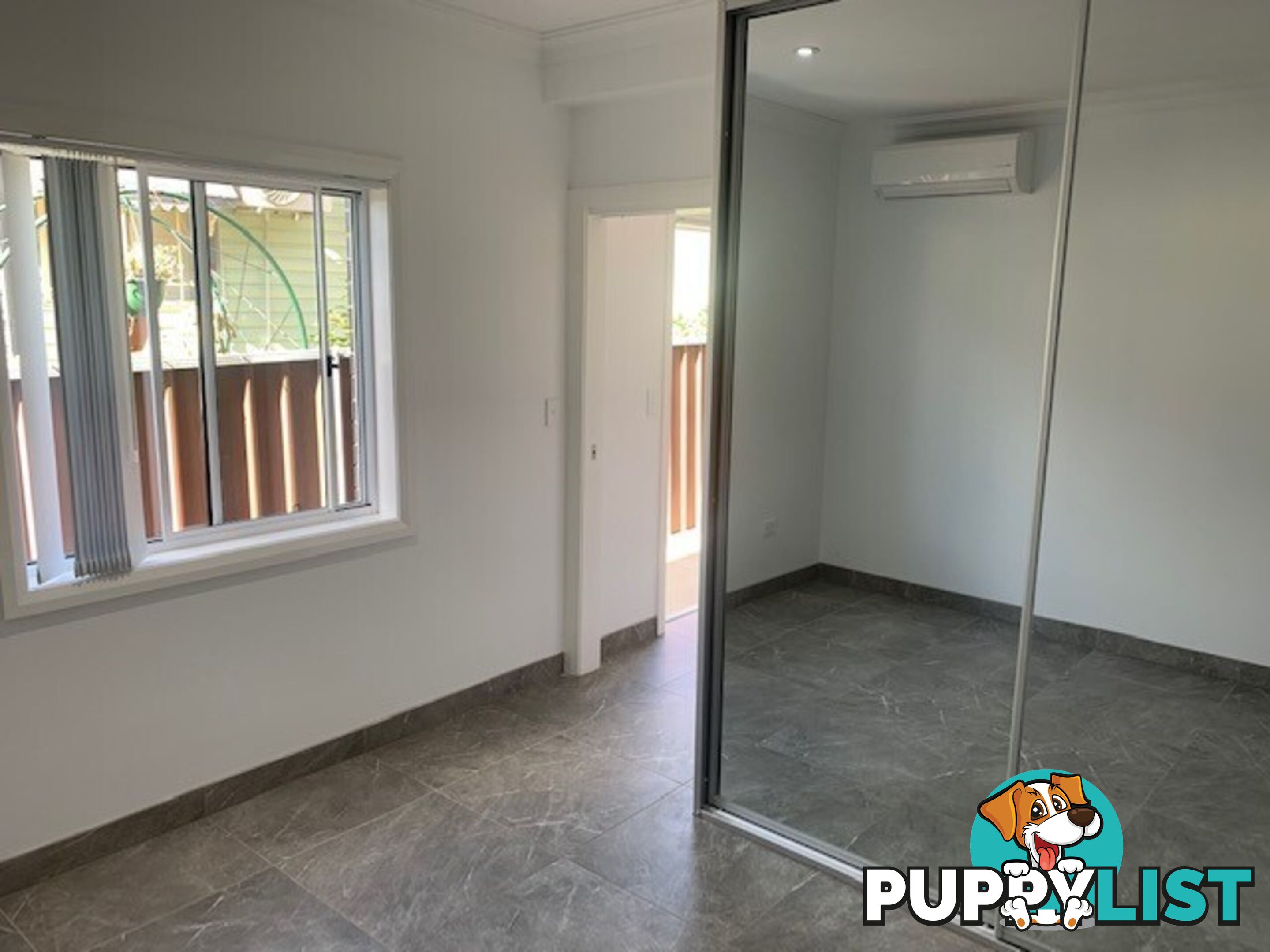 5a Mills Street MERRYLANDS NSW 2160