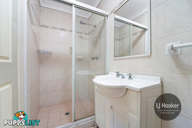 4/18 Sherwood Road MERRYLANDS NSW 2160