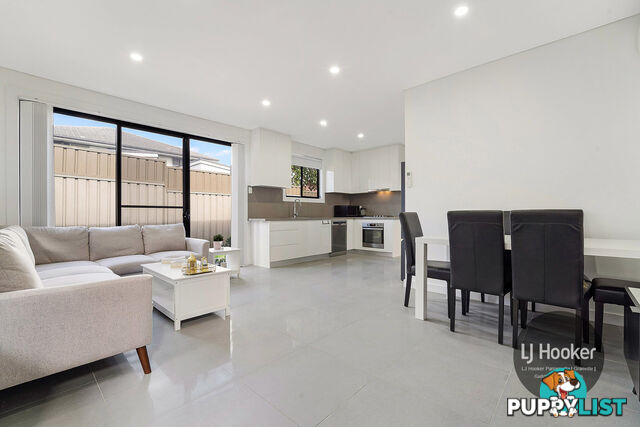 42 Robertson Street GUILDFORD NSW 2161