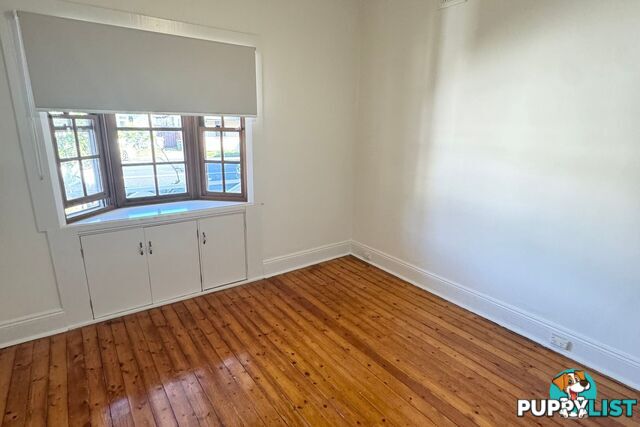 7 The Avenue GRANVILLE NSW 2142