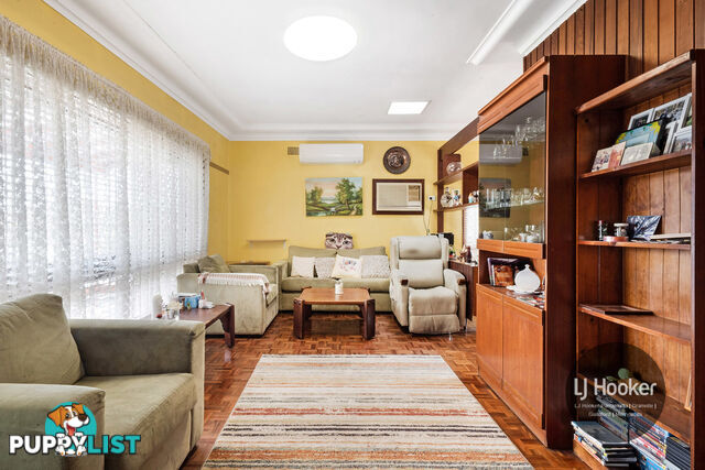 64 Whitaker Street GUILDFORD NSW 2161