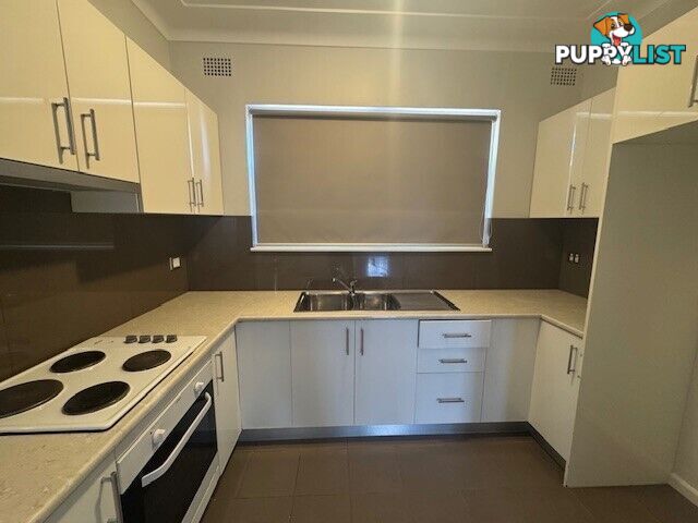 2/7 Miller Street MERRYLANDS NSW 2160